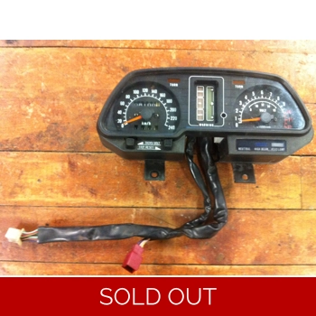 1981-82 Kawasaki GPZ550 Z550GP Instrument Panel Gauge Cluster